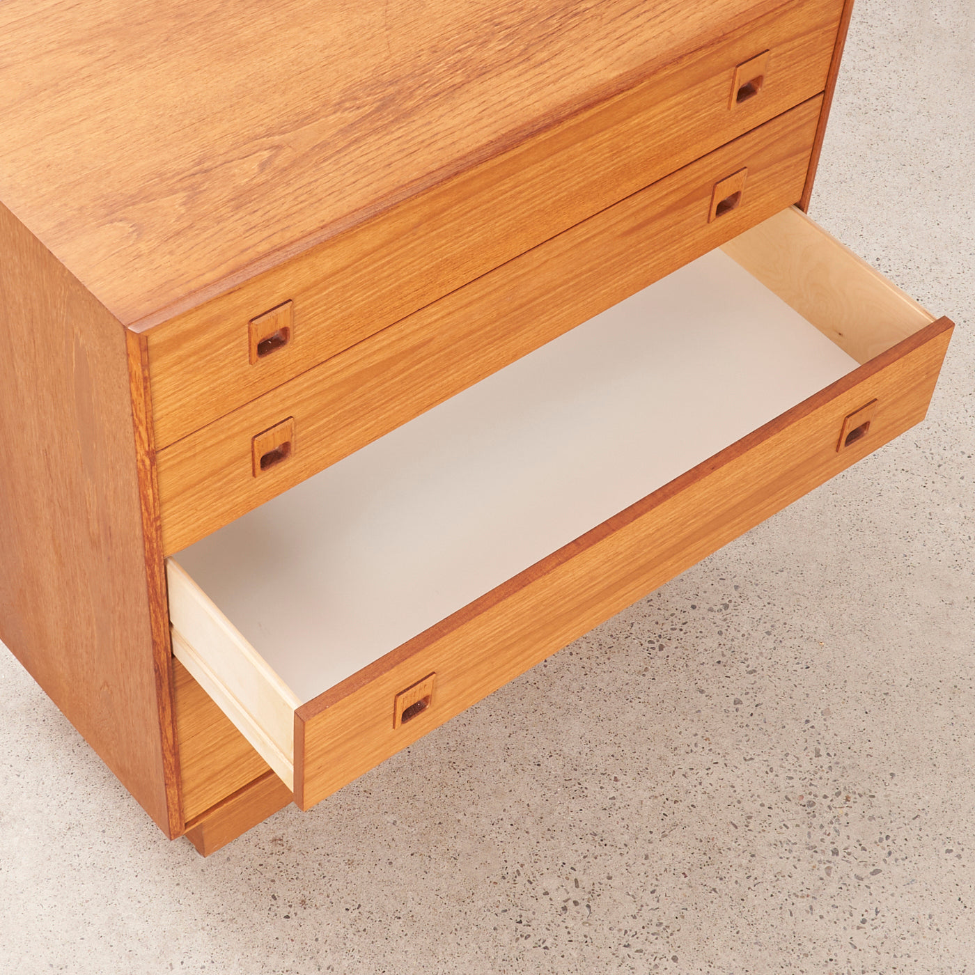 Teak 5 Drawer Dresser