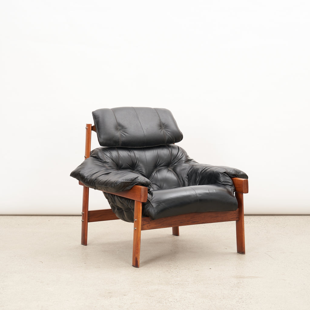 'MP-43' Brazilian Rosewood & Leather Lounge Chair by Percival Lafer. Vintage furniture. Mid-century modern. Brazilian modernist. Móveis Lafer