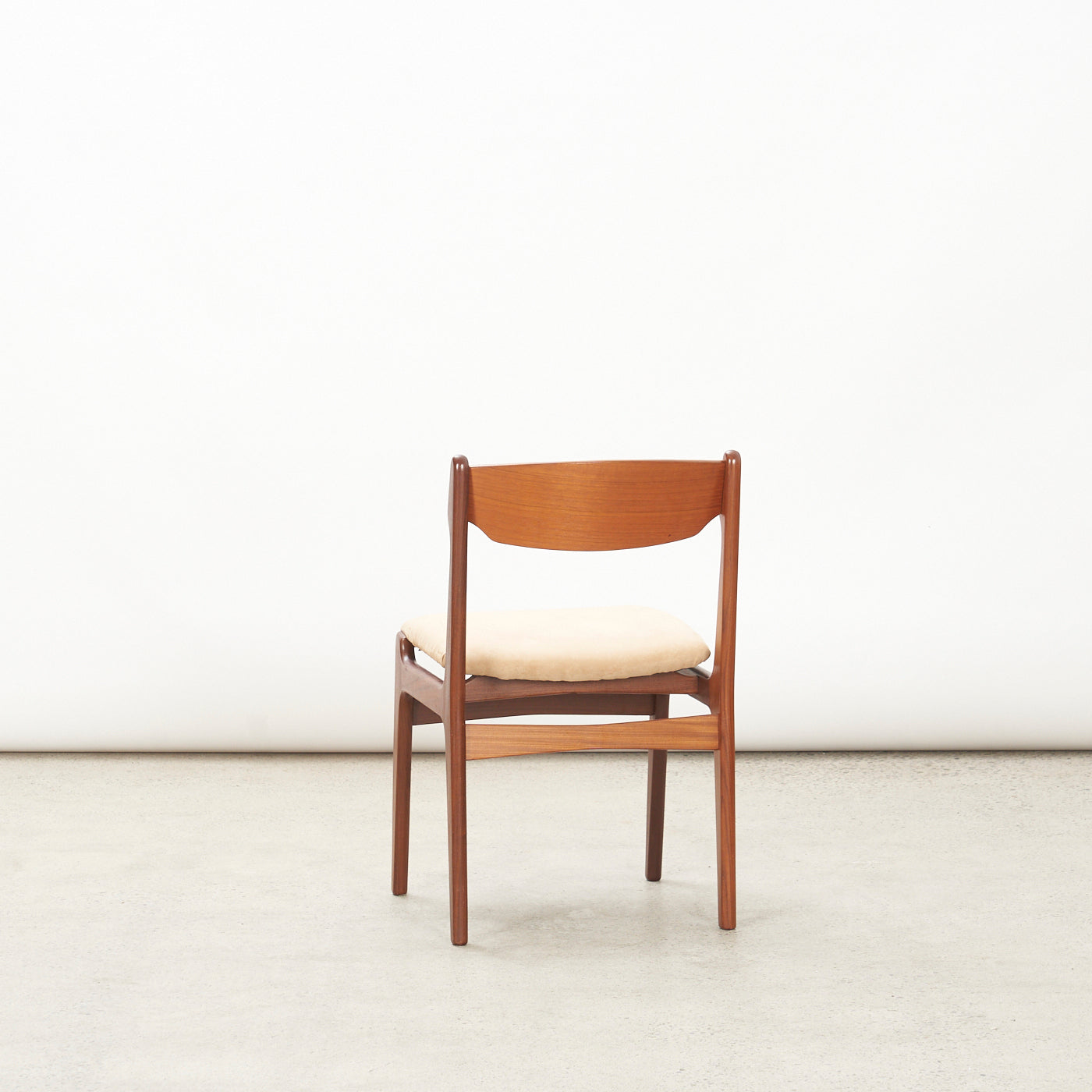 Set of 6 Teak Dining Chairs