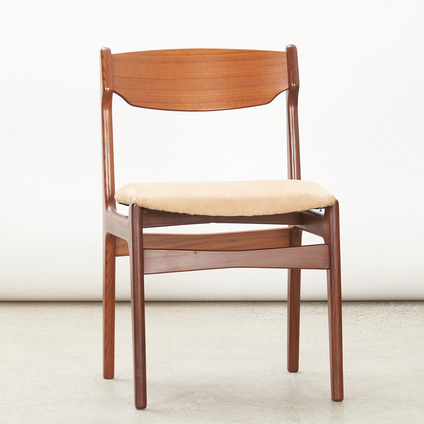 Set of 6 Teak Dining Chairs