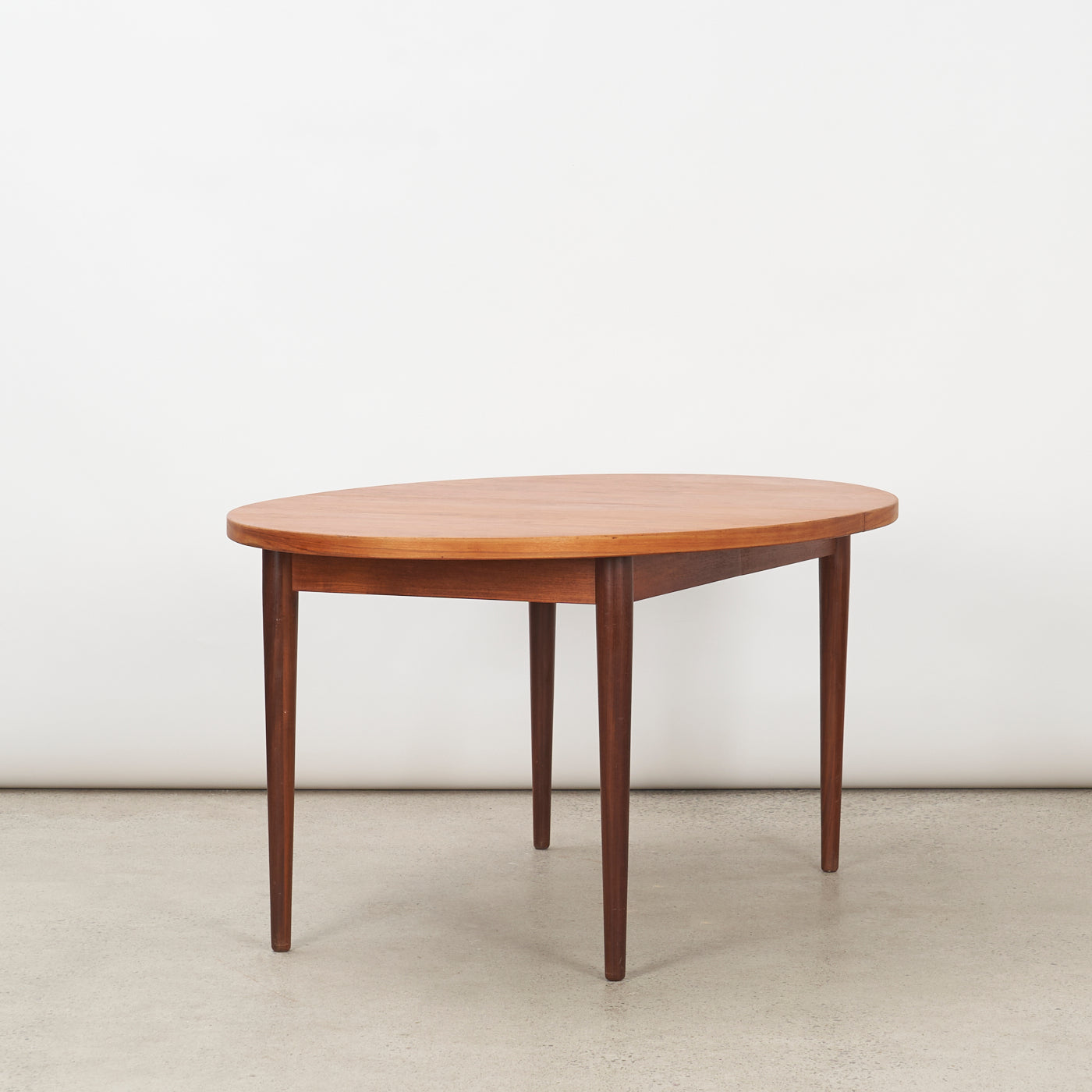 Oval Teak Dining Table