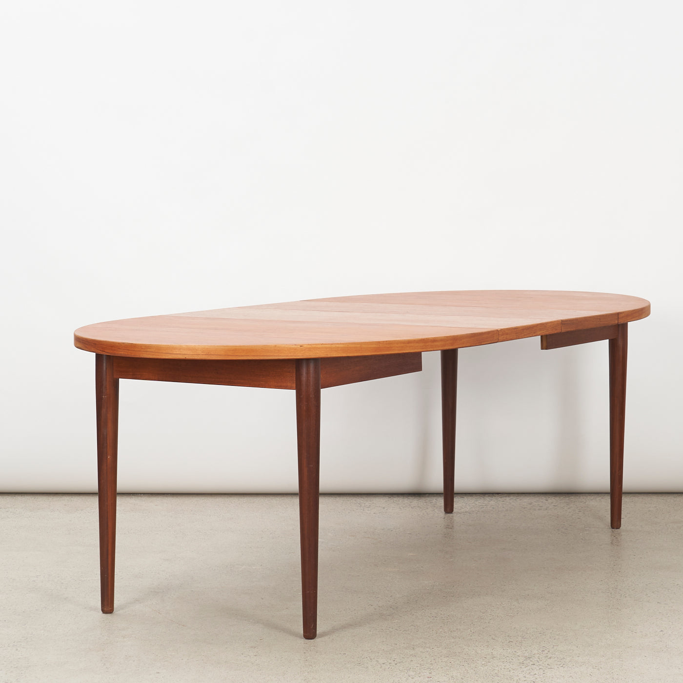 Oval Teak Dining Table