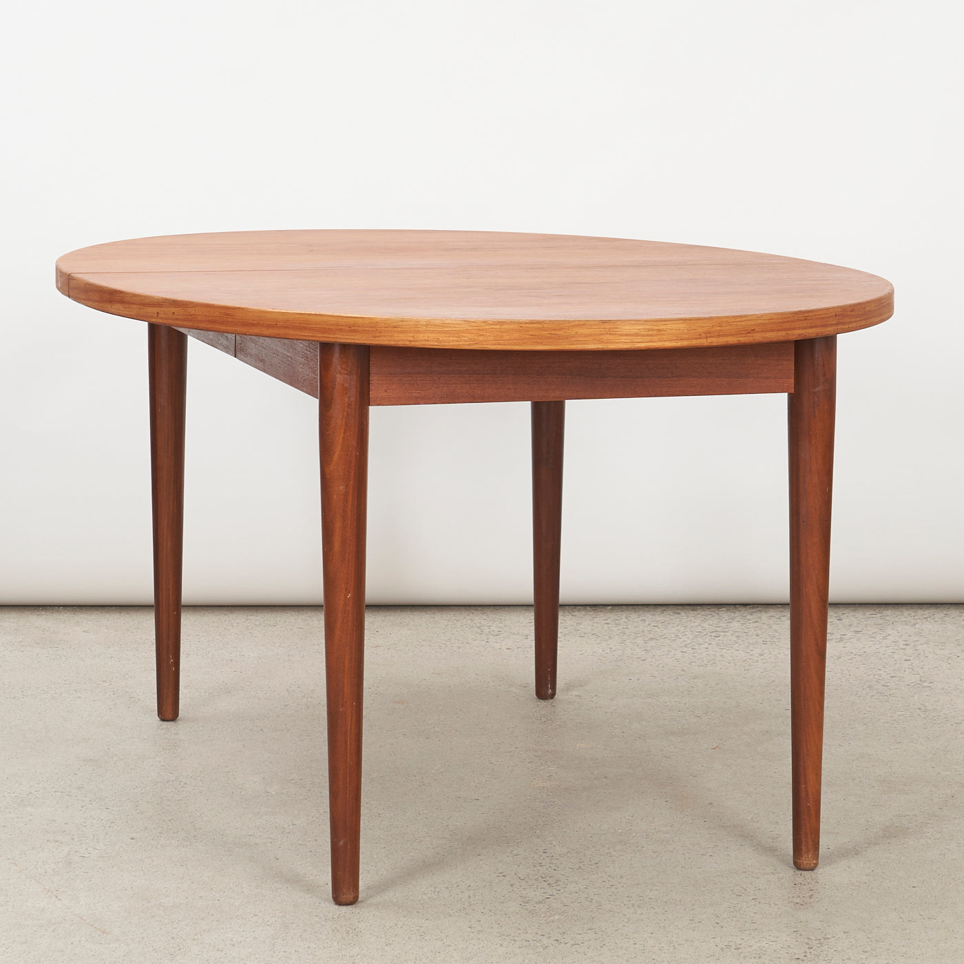 Oval Teak Dining Table