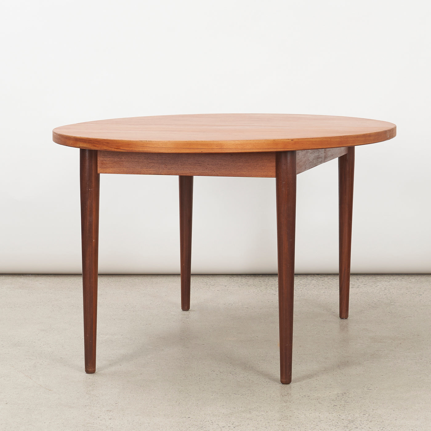 Oval Teak Dining Table