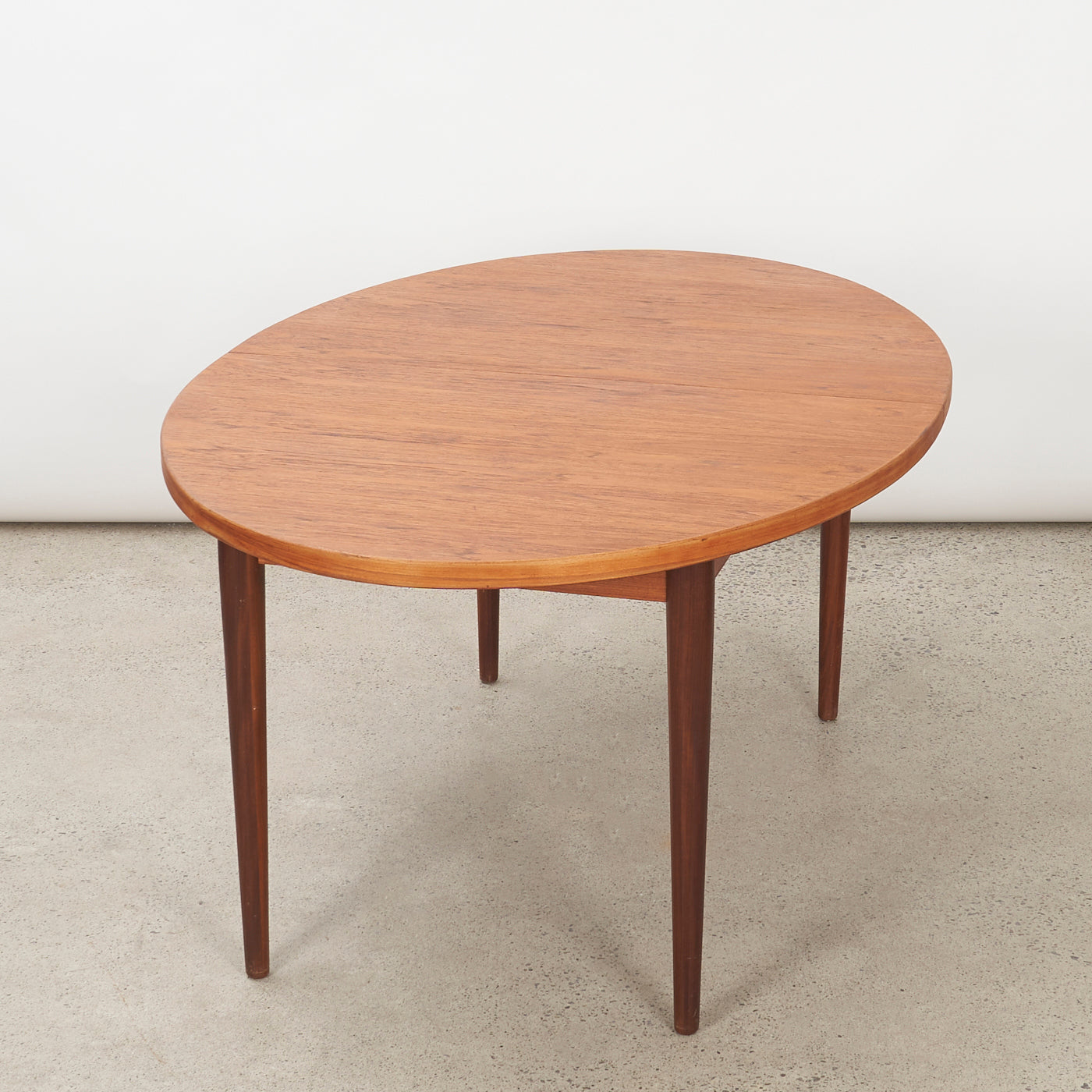 Oval Teak Dining Table