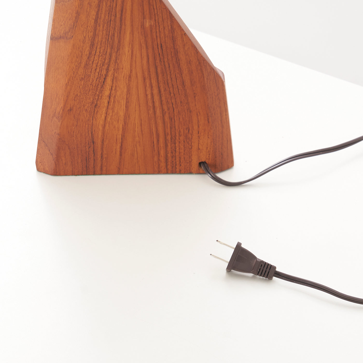 Teak Zig Zag Table Lamp