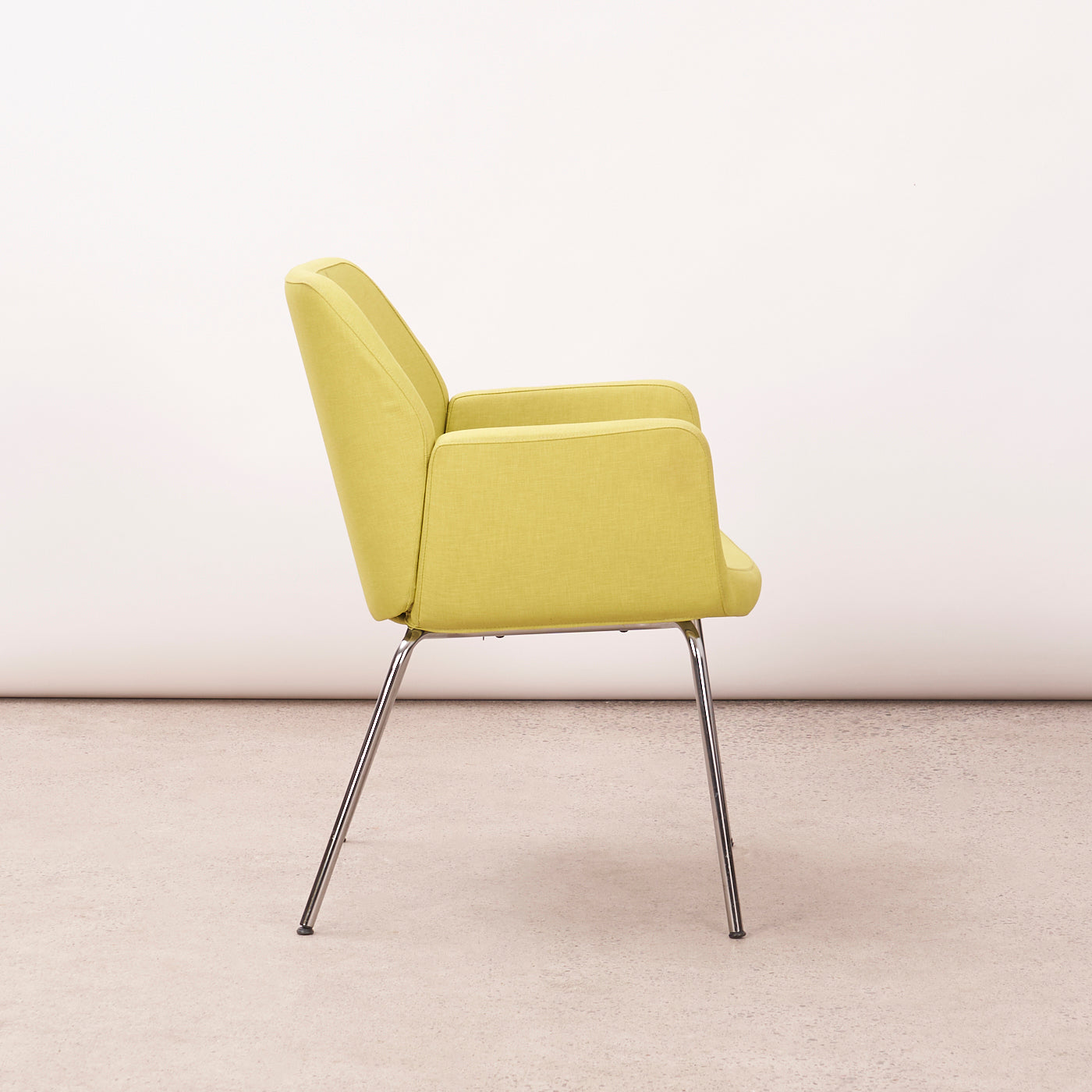 'Bindu' Low Back Guest Chair by Coalesse