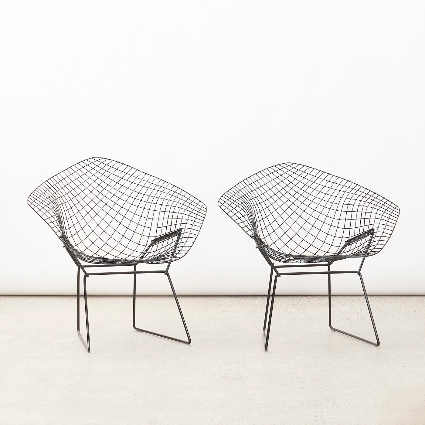 Pair of Vintage Bertoia Diamond Chairs for Knoll