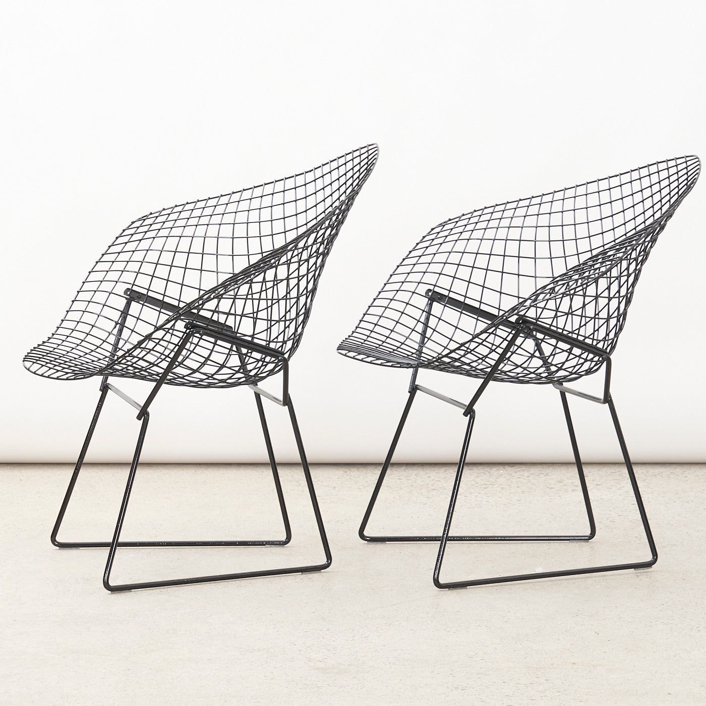 Pair of Vintage Bertoia Diamond Chairs for Knoll
