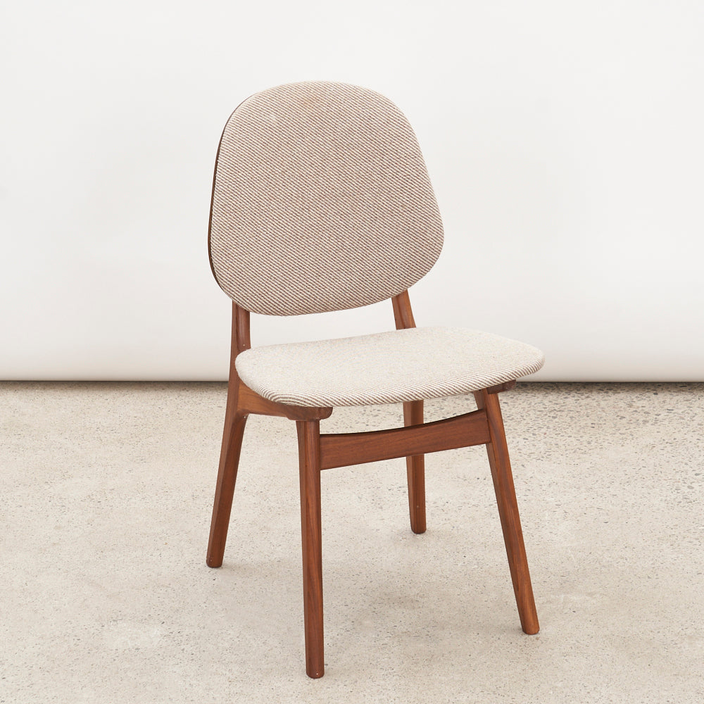 Set of 4 Teak Shield Back Dining Chairs by Arne Hovmand Olsen, Denmark