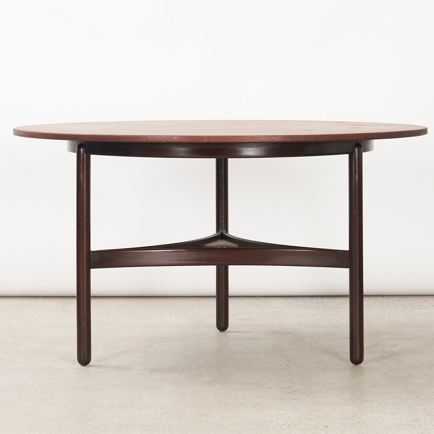 Round Mahogany Dining Table by Cassina, Italy