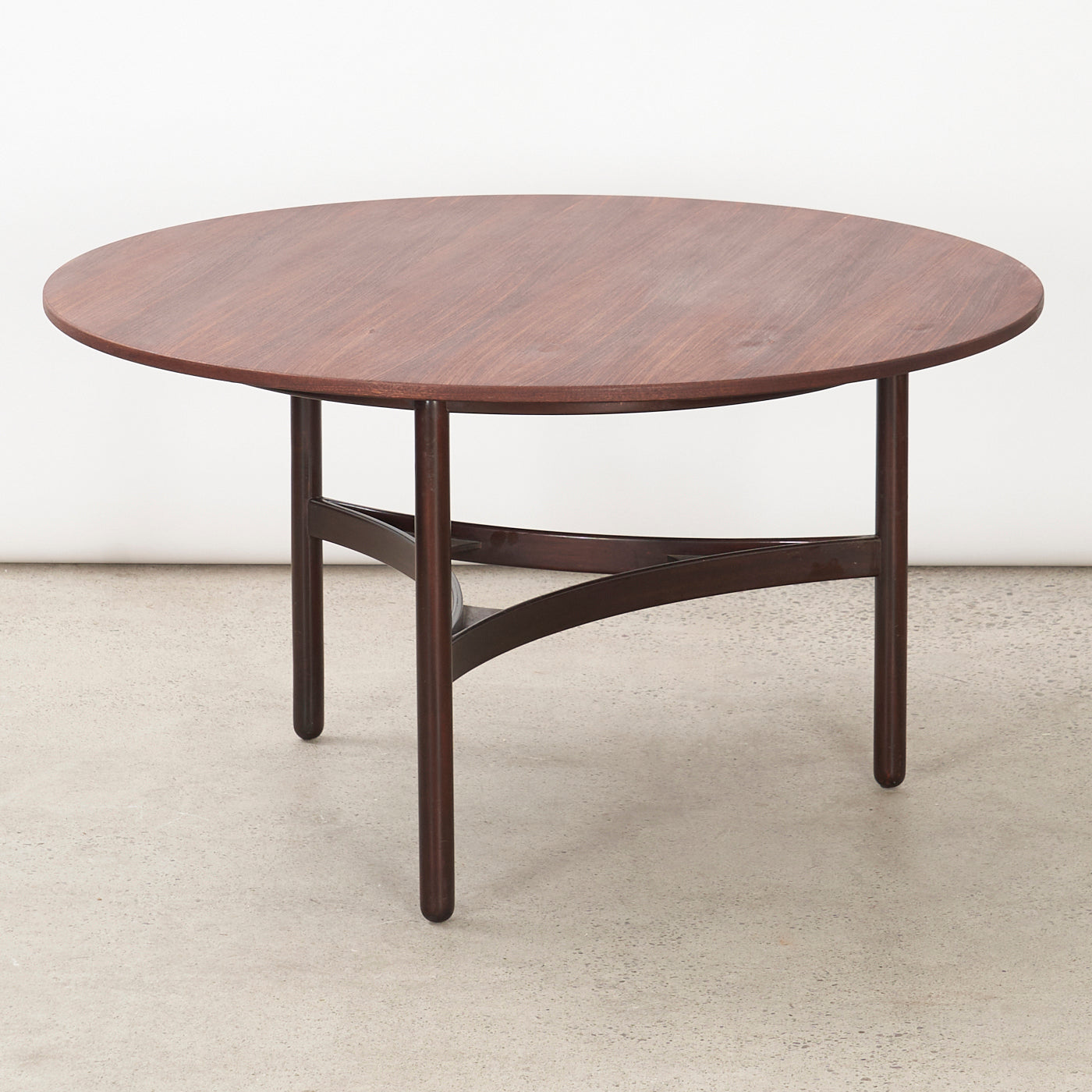 Round Mahogany Dining Table by Cassina, Italy