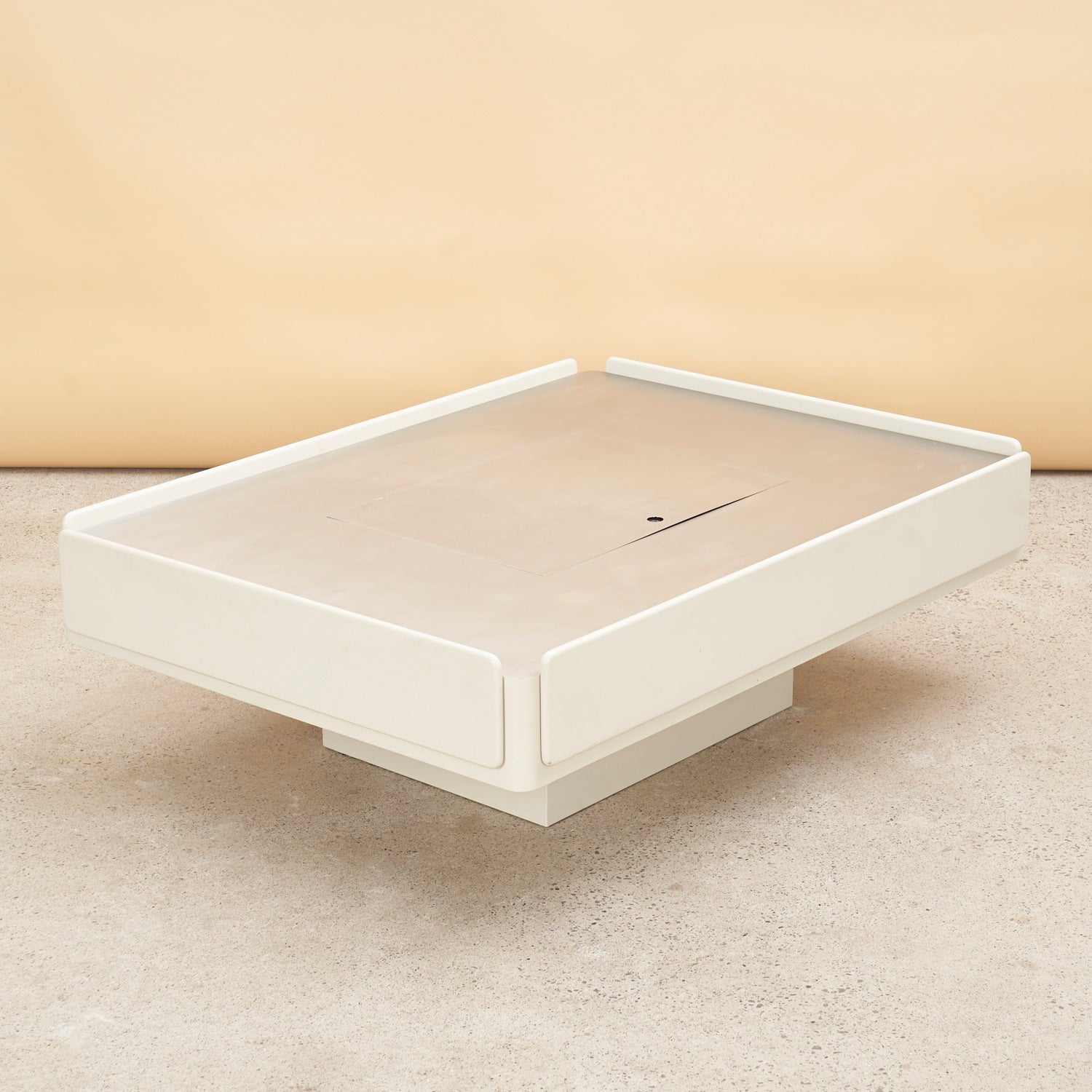 'Caori' Coffee Table by Vico Magistretti for Gavina