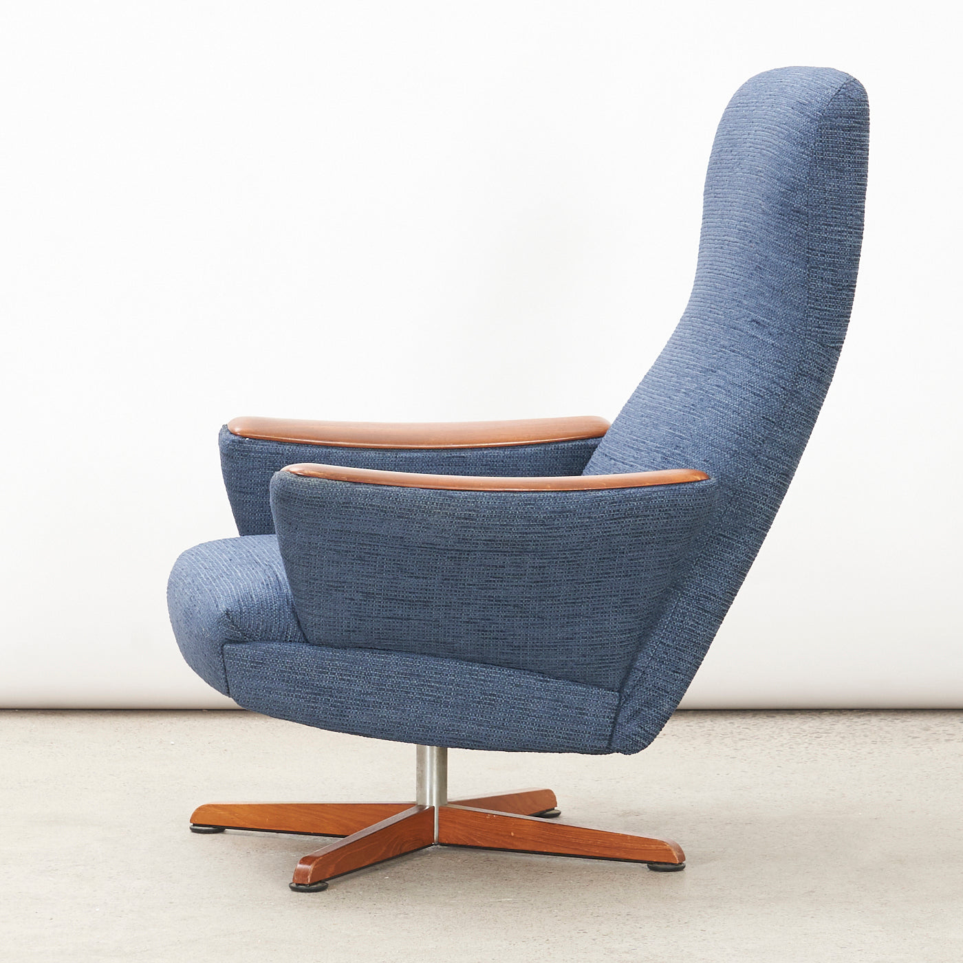 Upholstered Teak Reclining Lounge Chair
