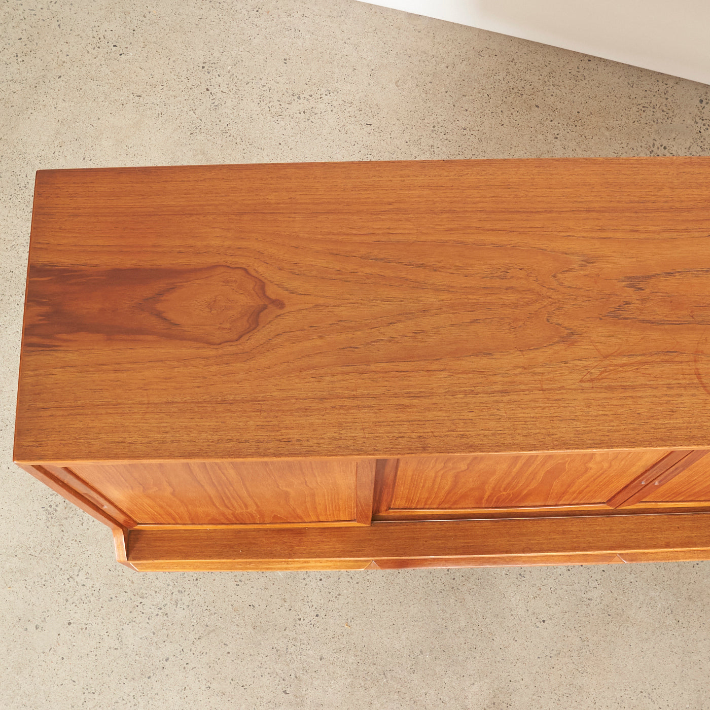 Teak Highboard