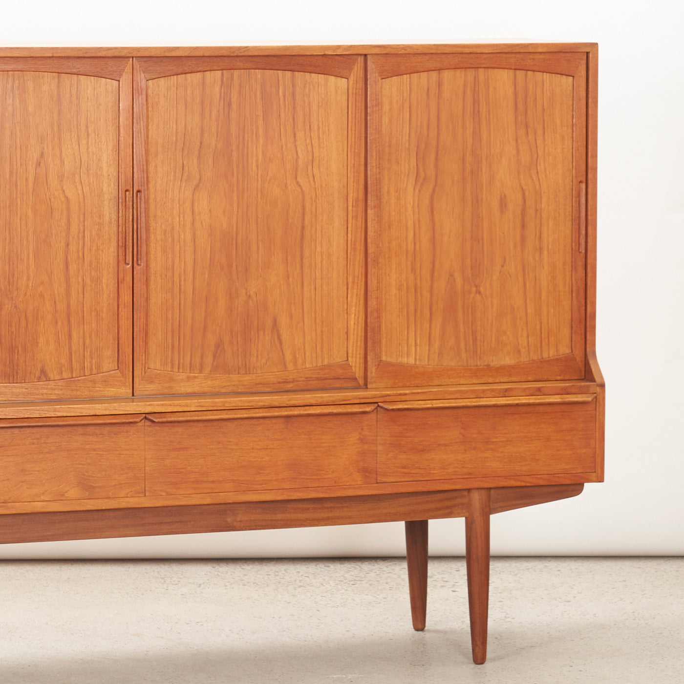 Teak Highboard