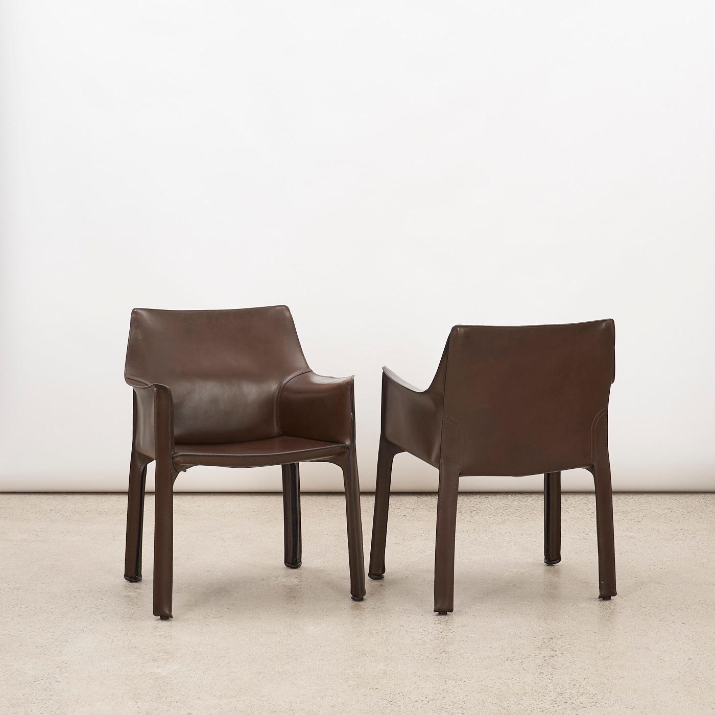 Pair of 'CAB 413' Brown Leather Armchairs by Mario Bellini for Cassina, Italy