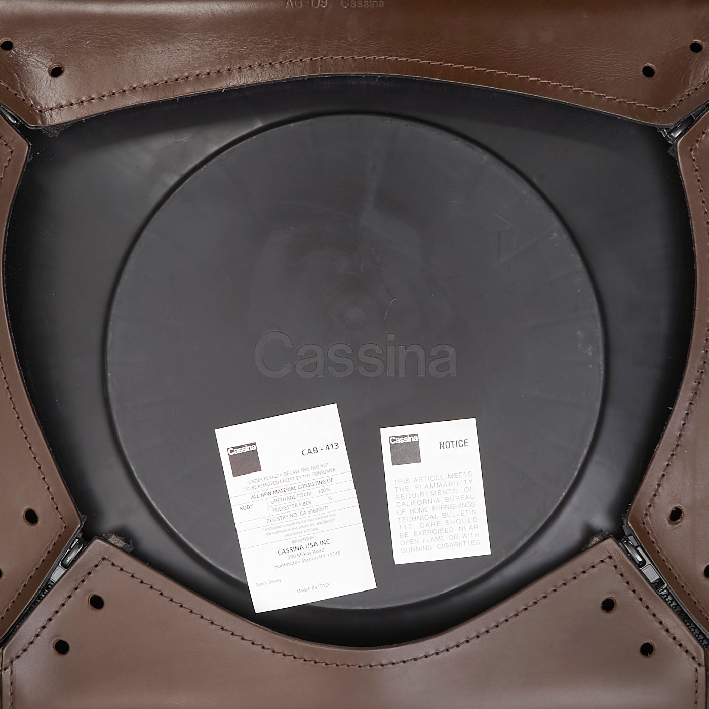 Pair of 'CAB 413' Brown Leather Armchairs by Mario Bellini for Cassina, Italy