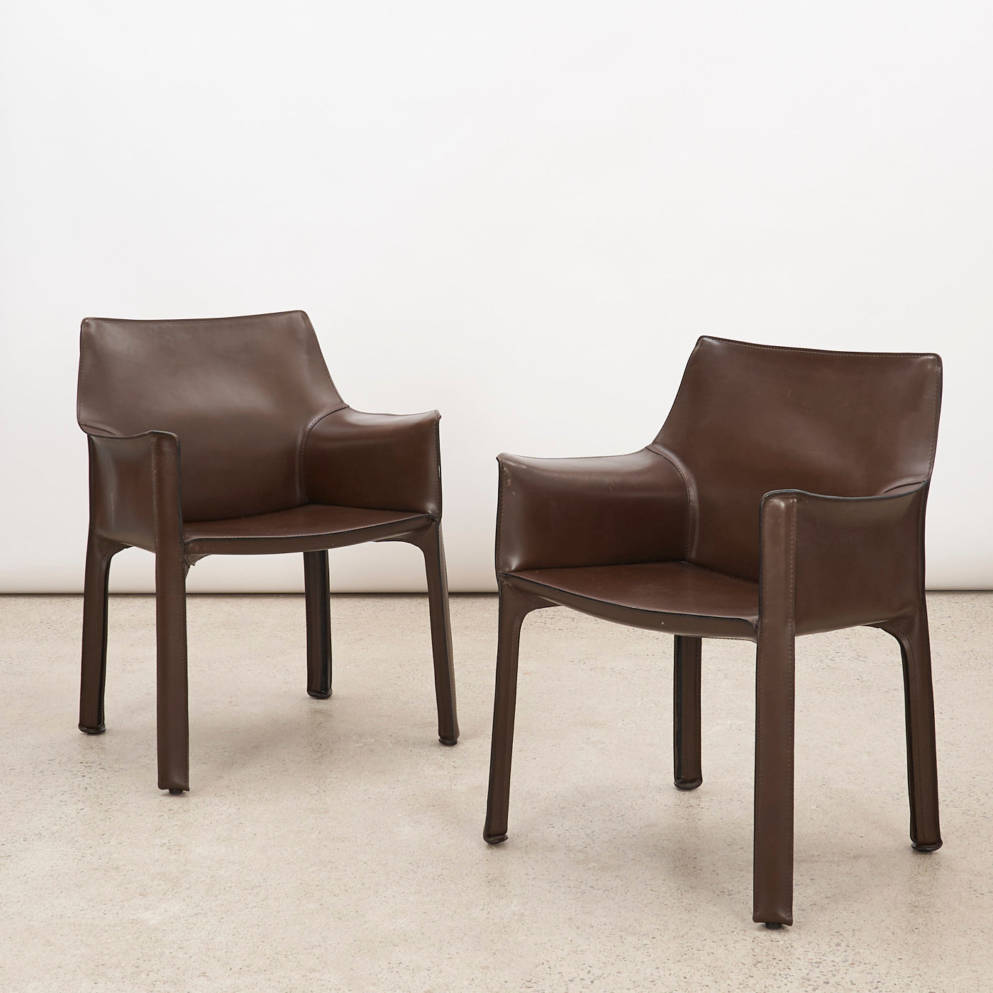 Pair of 'CAB 413' Brown Leather Armchairs by Mario Bellini for Cassina, Italy