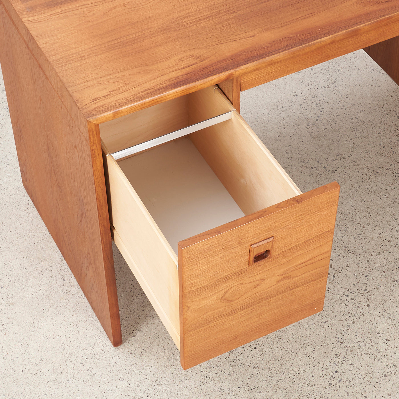 Teak Desk by Mobican