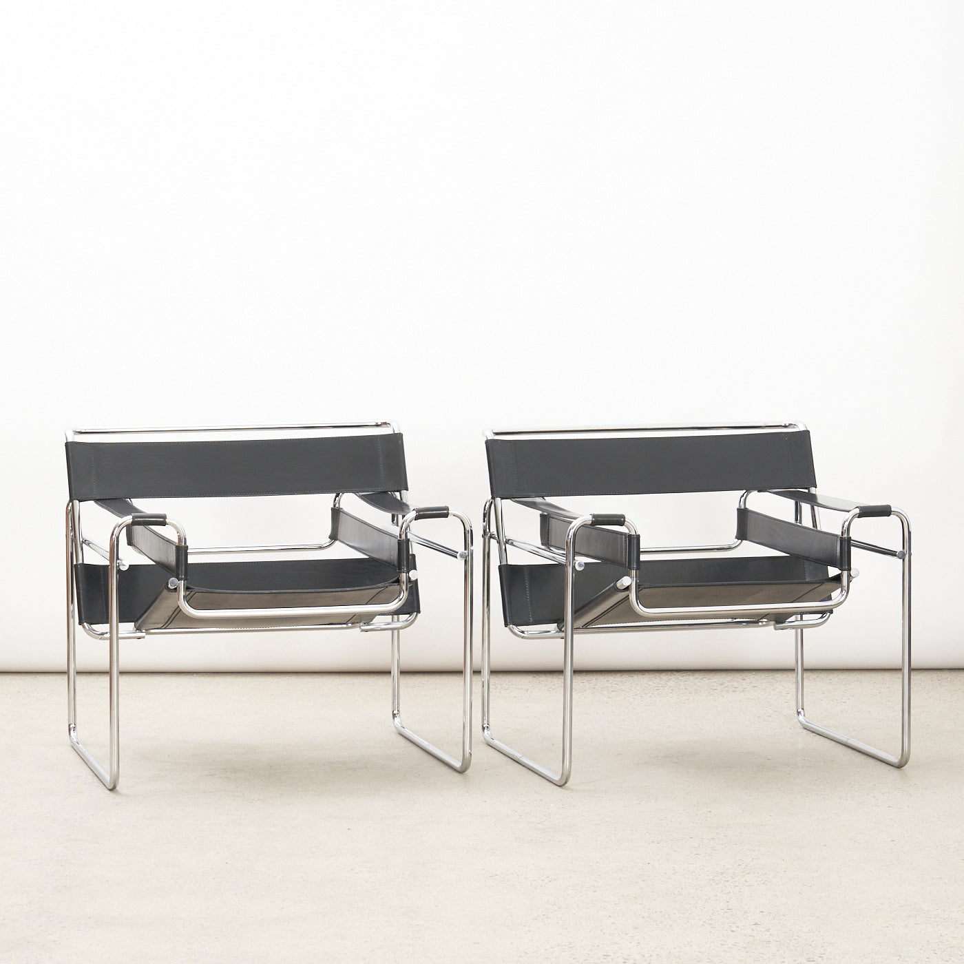 Pair of Vintage 'Wassily' Chairs for Matteo Grassi, Italy