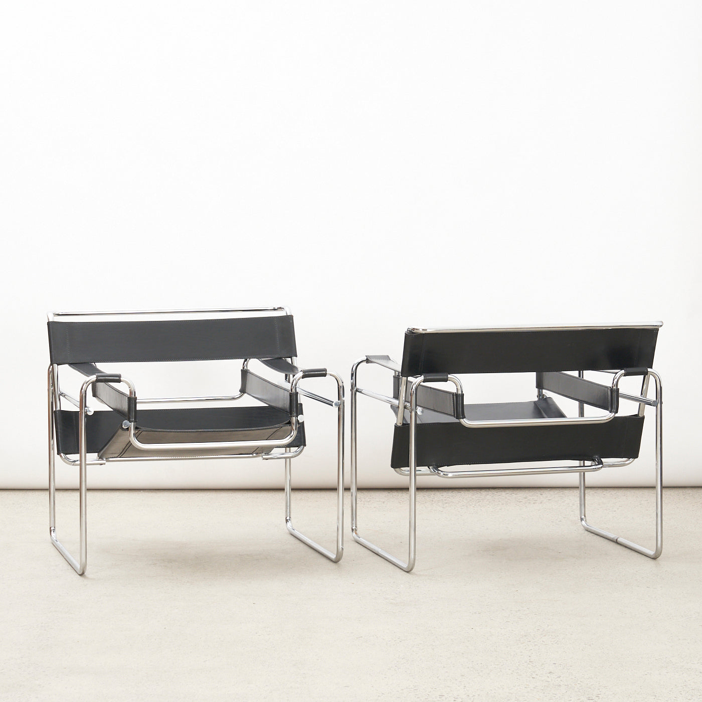Pair of Vintage 'Wassily' Chairs for Matteo Grassi, Italy
