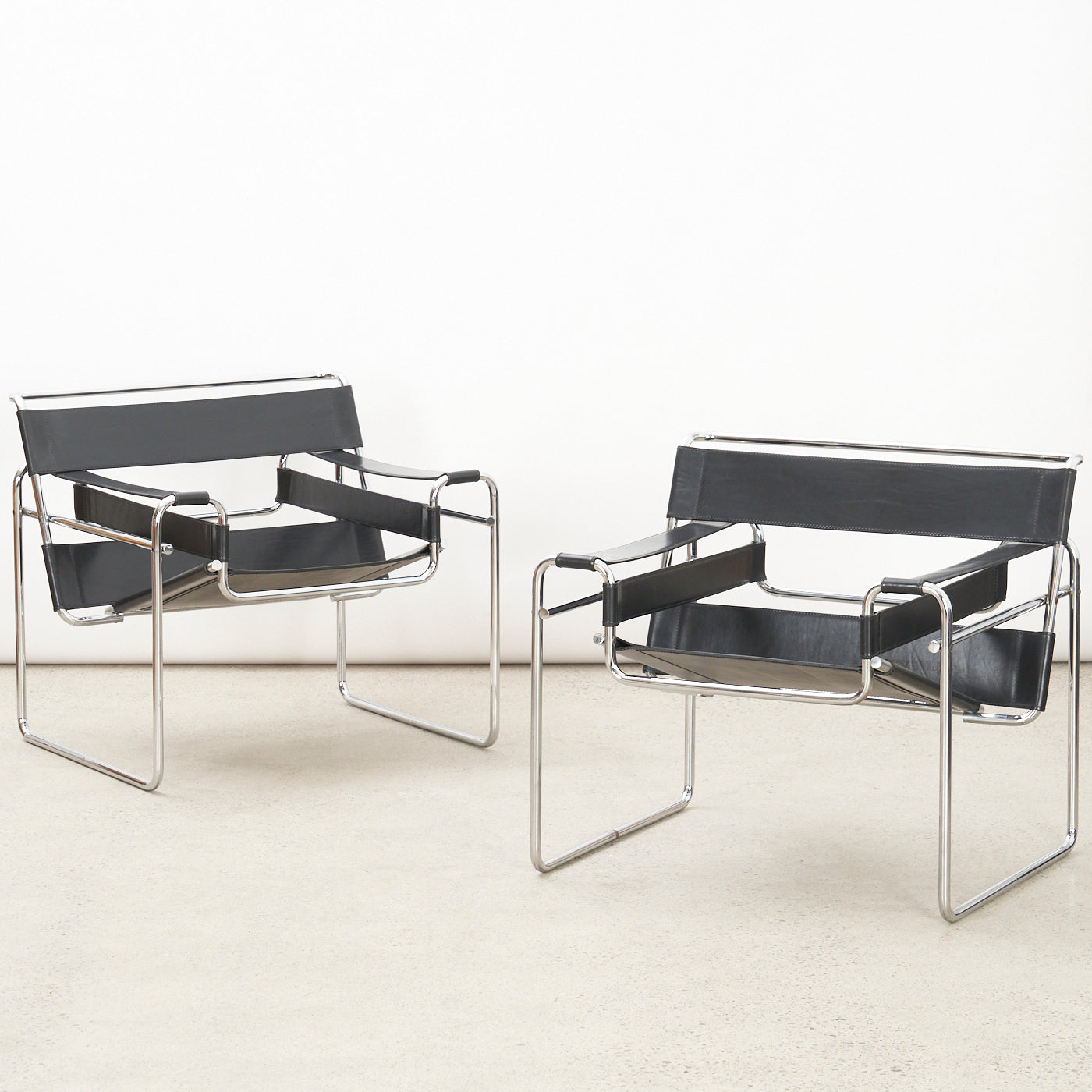 Pair of Vintage 'Wassily' Chairs for Matteo Grassi, Italy