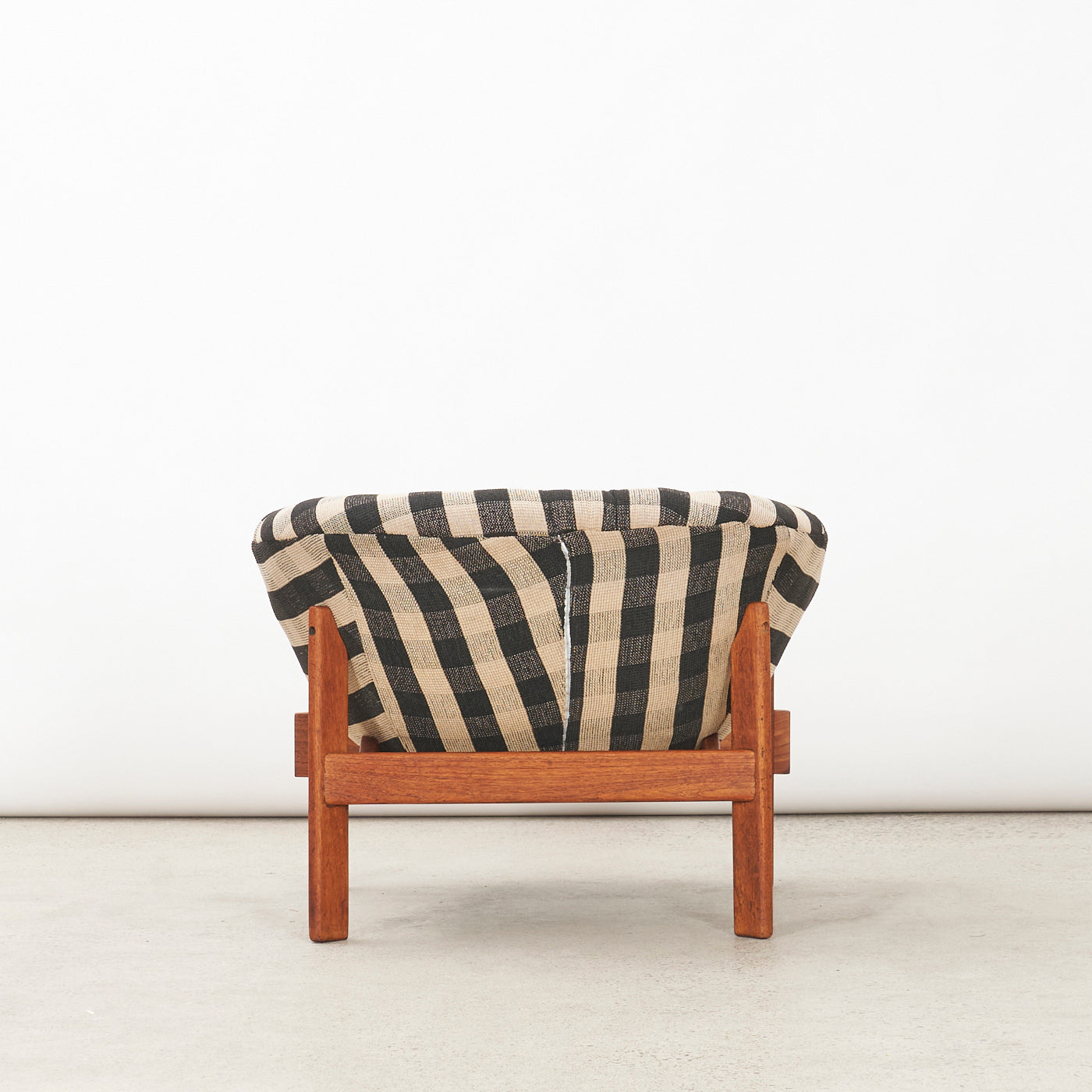 Teak Tub Lounge Chair by R. Huber