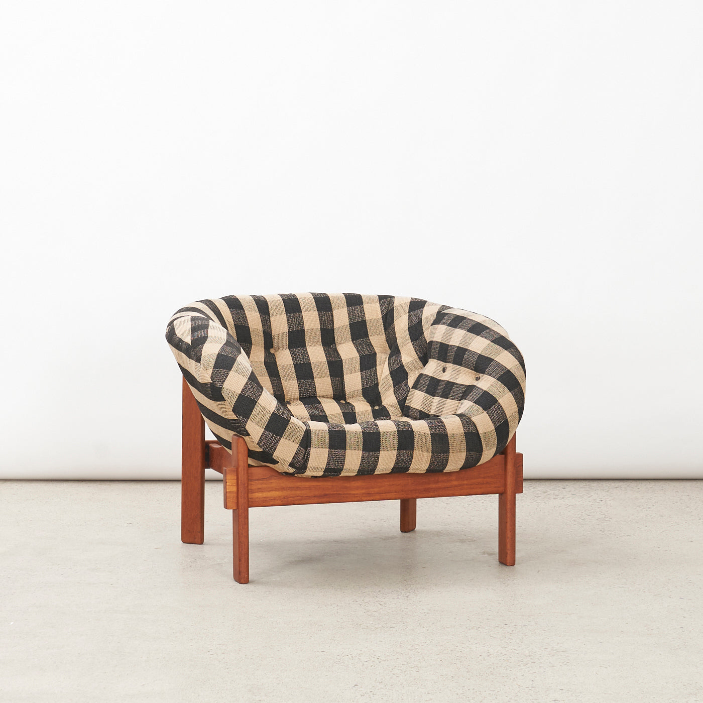 Teak Tub Lounge Chair by R. Huber