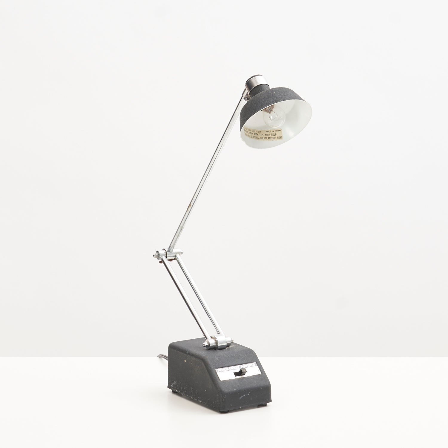 Small vintage desk store lamp