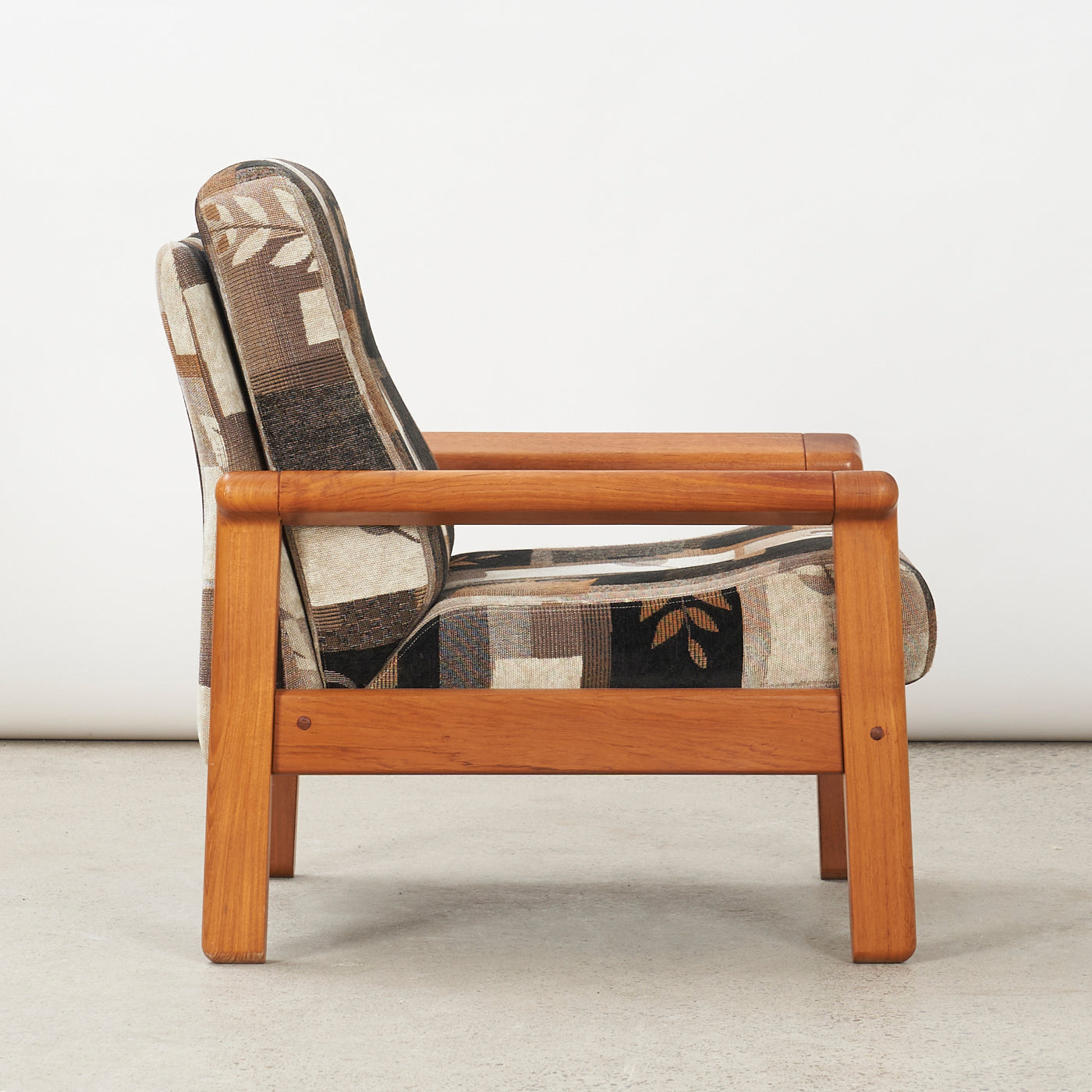 Teak Lounge Chair