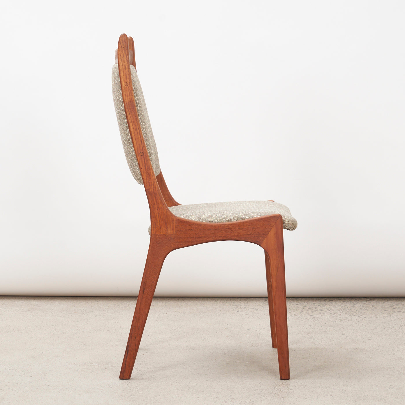 Set of 6 Teak Dining Chairs