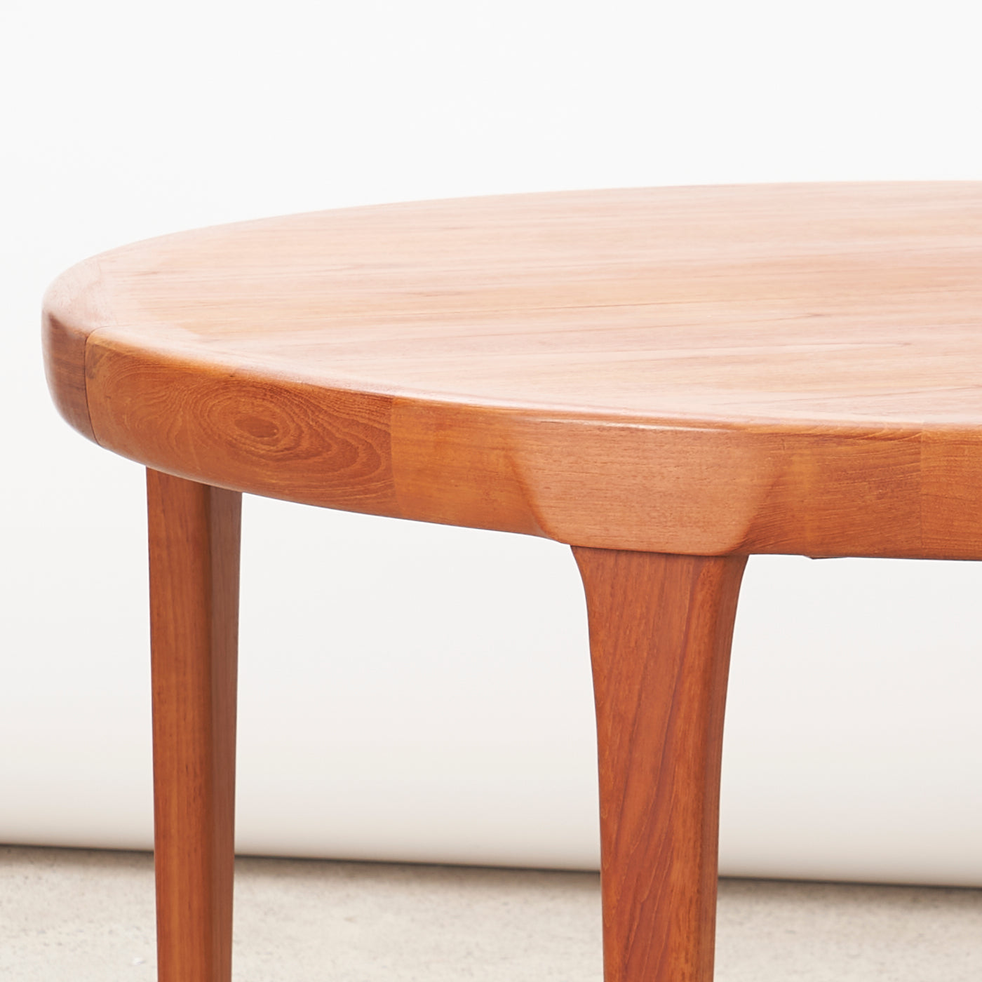 Extendable Round Teak Dining Table