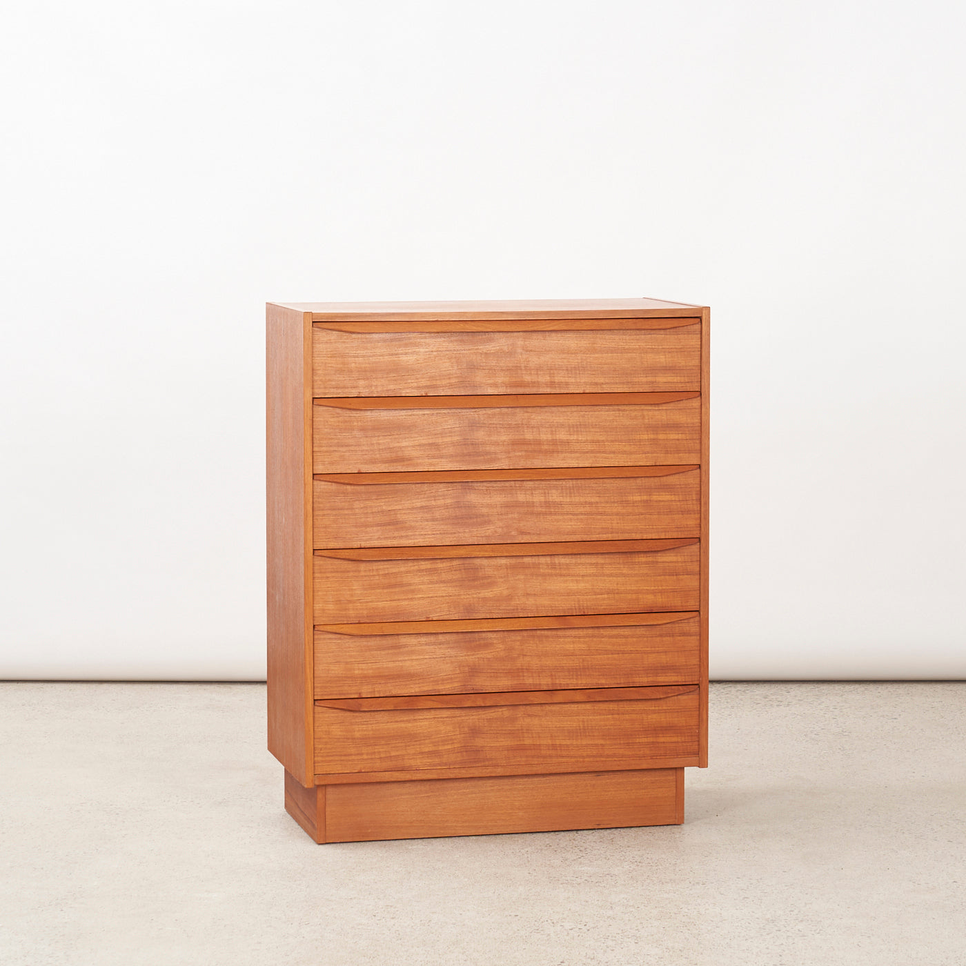 Teak 6-Drawer Dresser