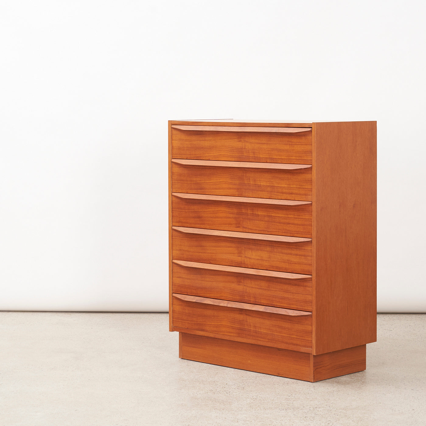 Teak 6-Drawer Dresser