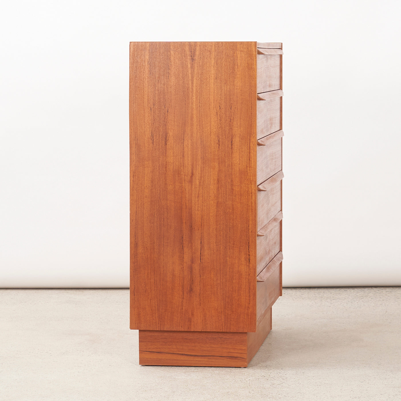 Teak 6-Drawer Dresser